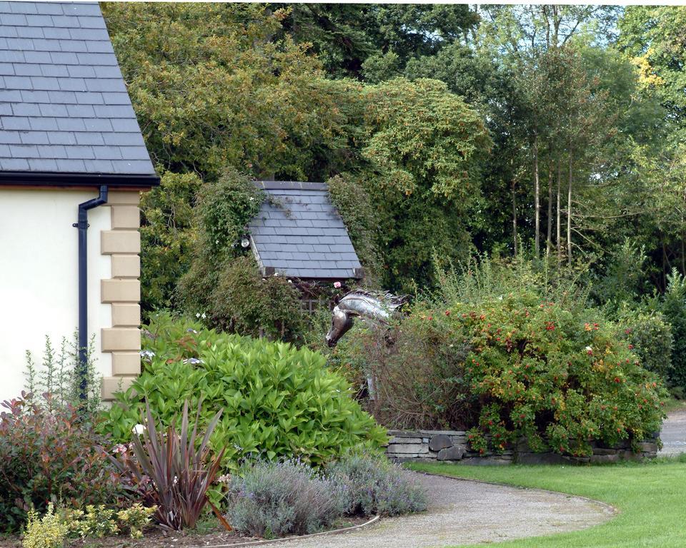 Rhosygilwen Courtyard Bed and Breakfast Cilgerran Eksteriør billede